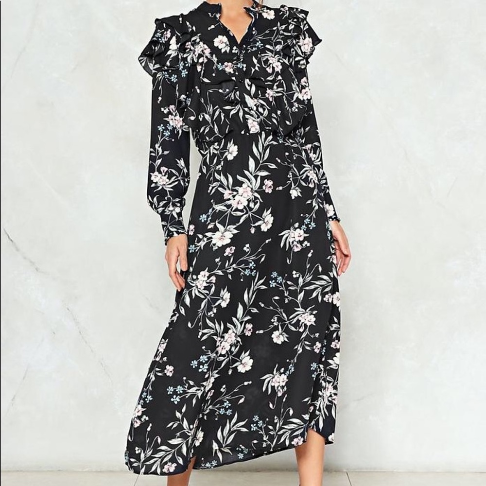 Nasty Gal Take It or Leaf It Midi Dress